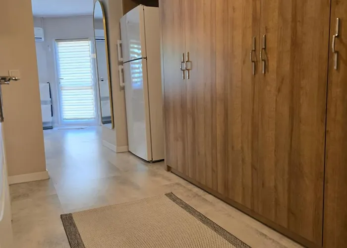 Utopia 1 Arti 1 Bornova