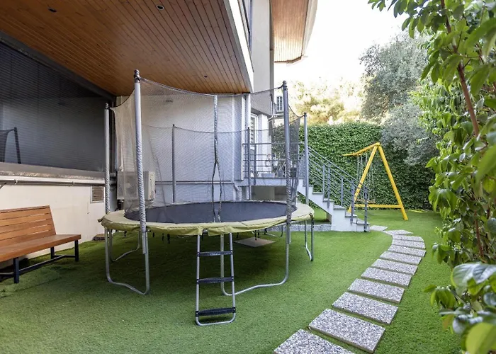 Utopia 1 Arti 1 * Bornova